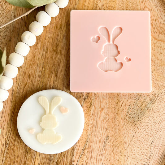 Bunny Love embossed cookie cutter – an adorable Easter and spring-themed cookie decoration tool.