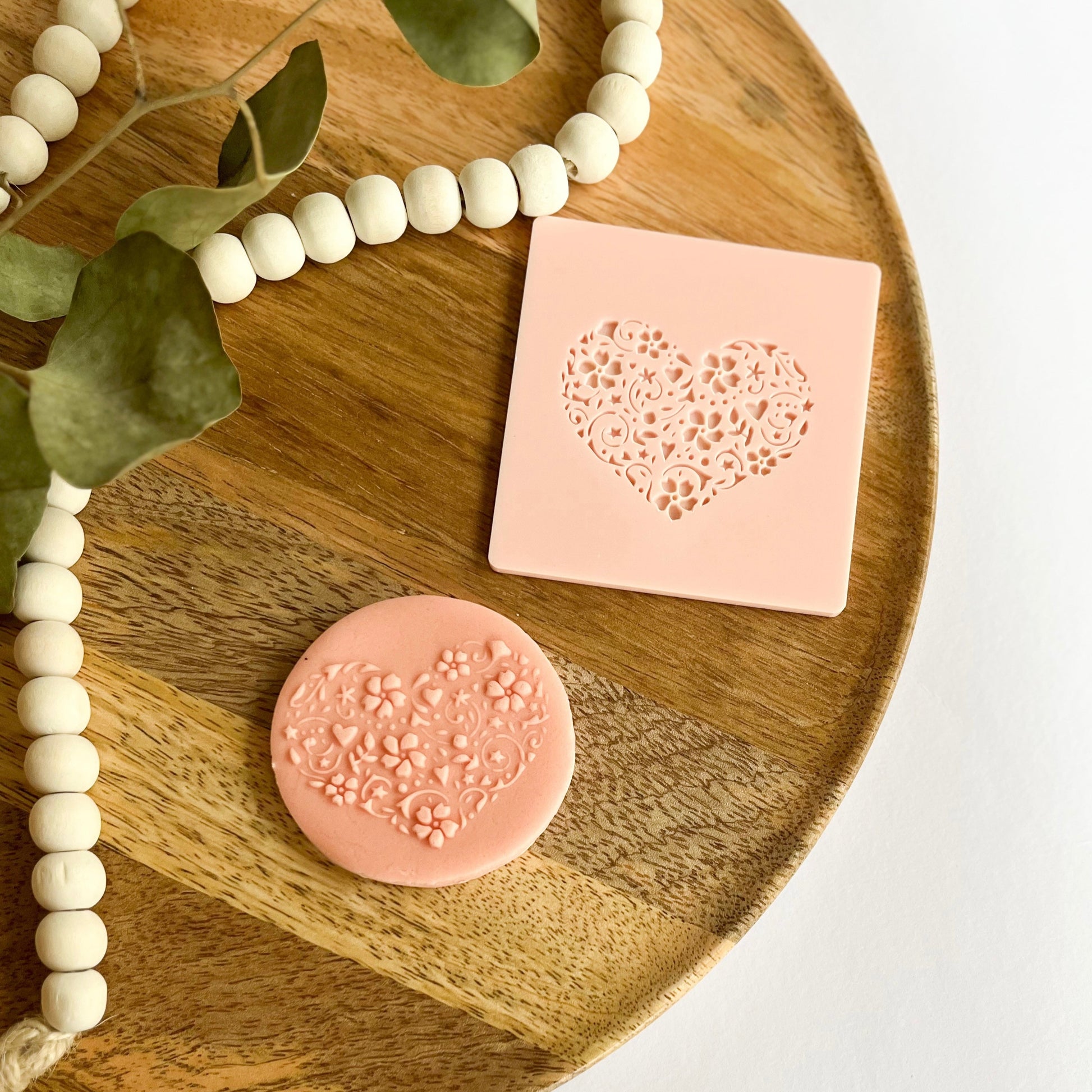 Floral Love Heart embossed cookie cutter – elegant heart-shaped design for wedding, engagement, and romantic cookies.