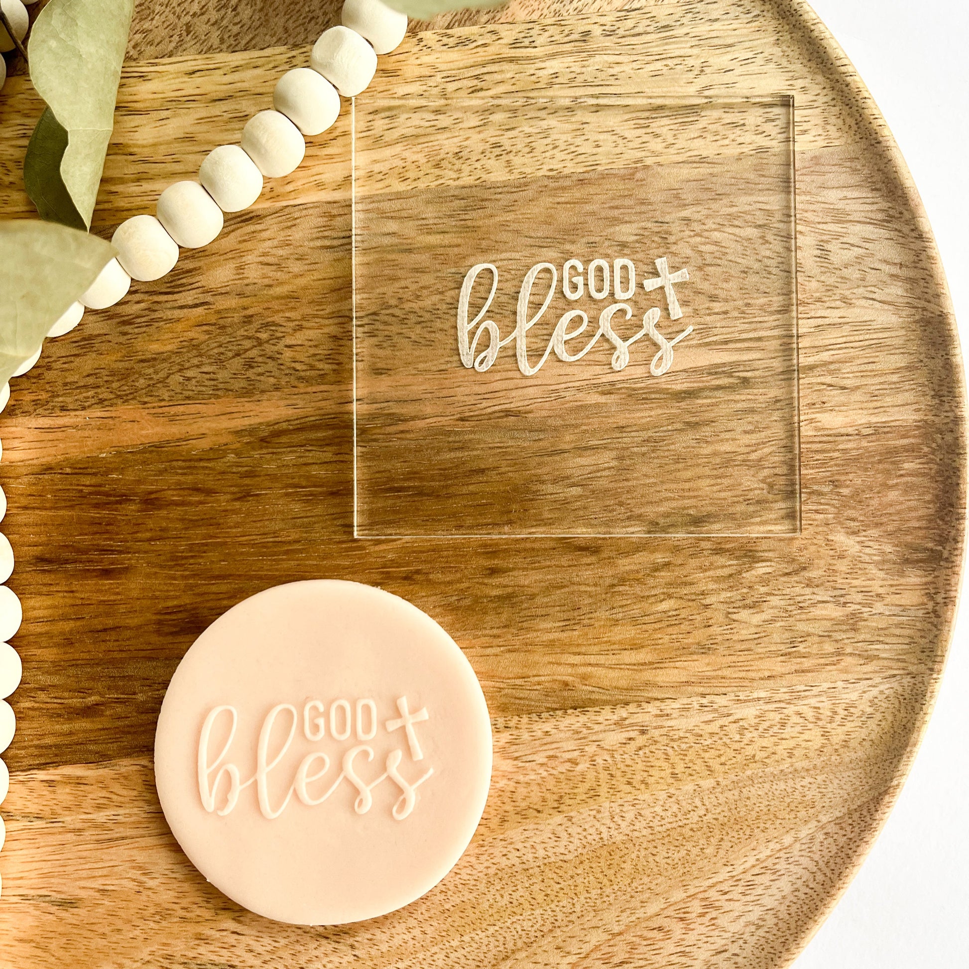 Spiritual “God Bless” cookie embosser with cross, perfect for baptisms, christenings, or religious celebrations.