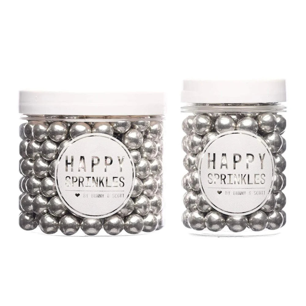 Silver metallic chocolate sprinkles – luxurious edible sprinkles for weddings, birthdays, and celebration desserts.
