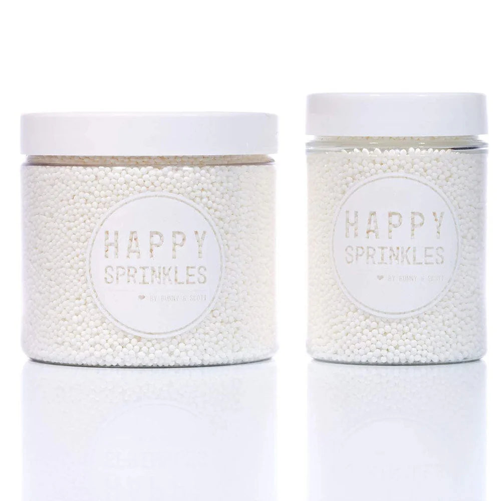 White Simplicity sprinkle mix – elegant white sprinkles perfect for weddings, birthdays, and minimalist cake decorating.

